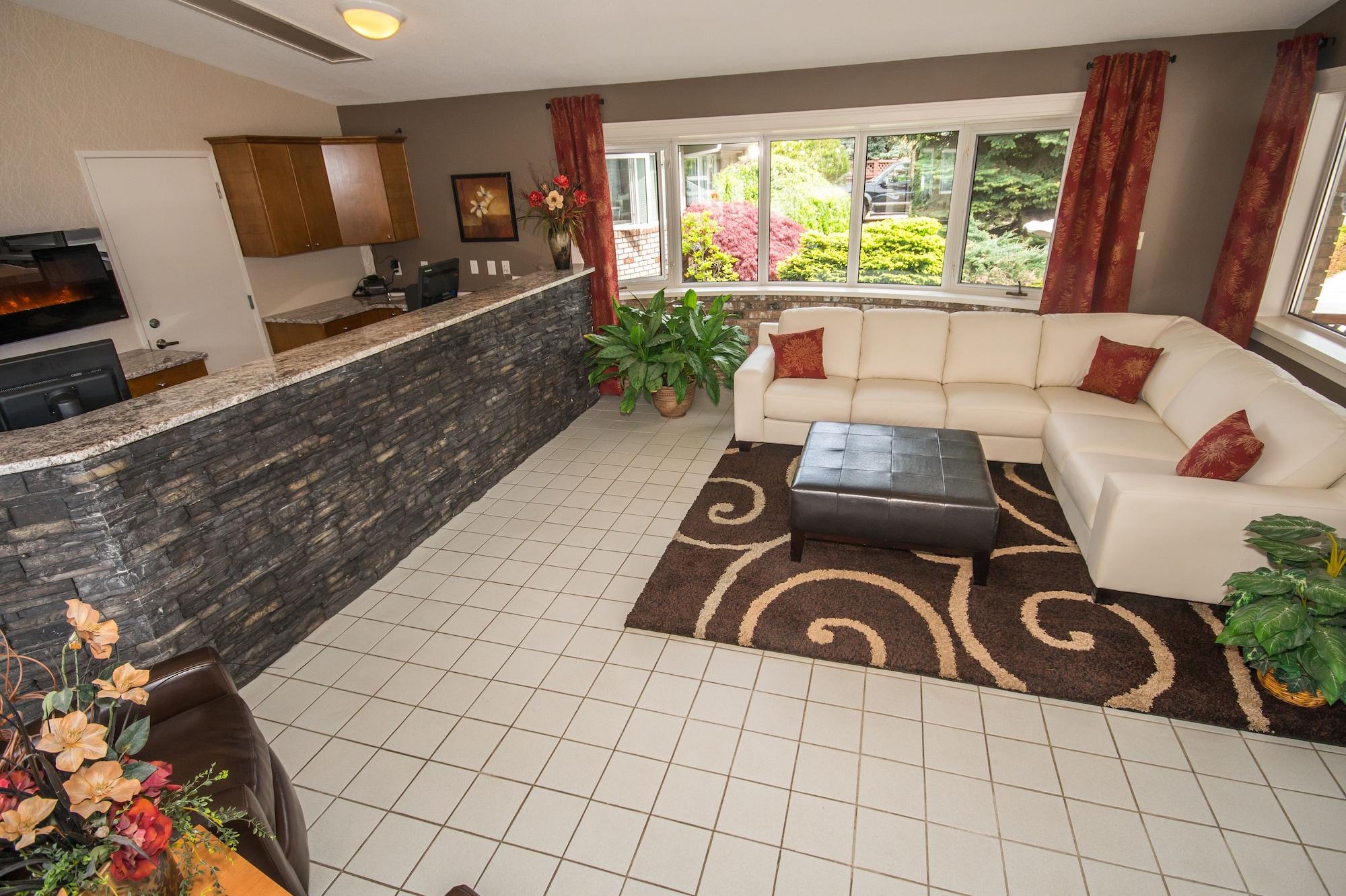 Vista Lobby Best Western Sicamous Inn