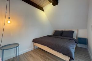 Alojamiento - Pauerhof vacation apartments. Modern apartment in historic property with balcony