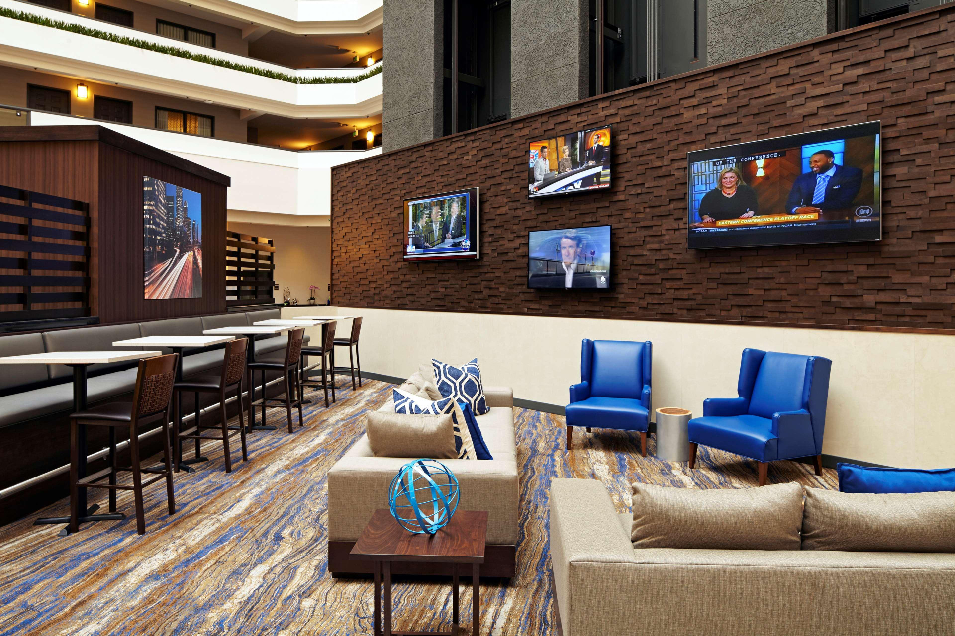 Vista Lobby Embassy Suites by Hilton Los Angeles International Airport North