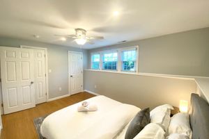 Alquiler Vacacional - Urban Luxury in Central CT w/ free RV parking