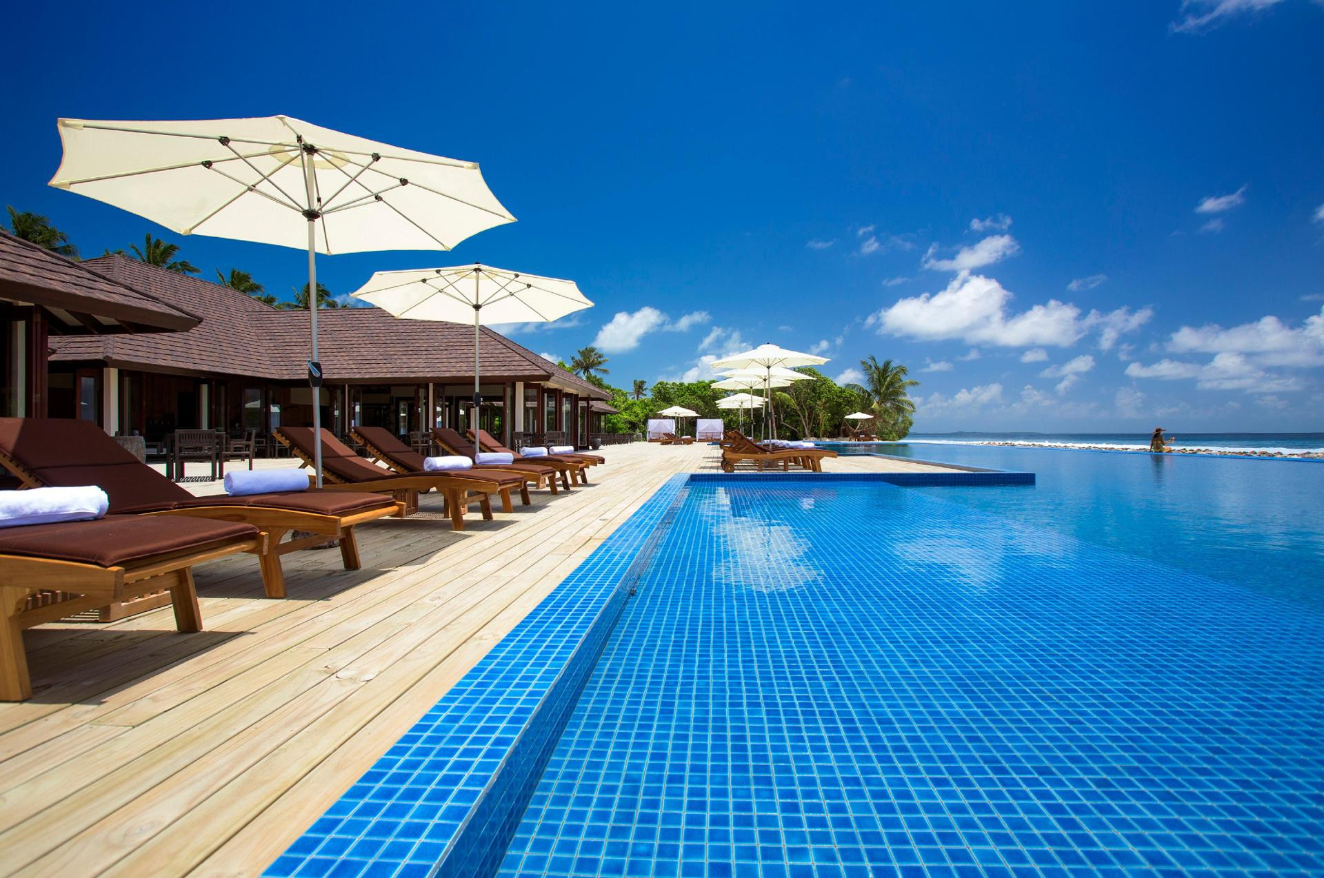 Vista Exterior Atmosphere Kanifushi Maldives