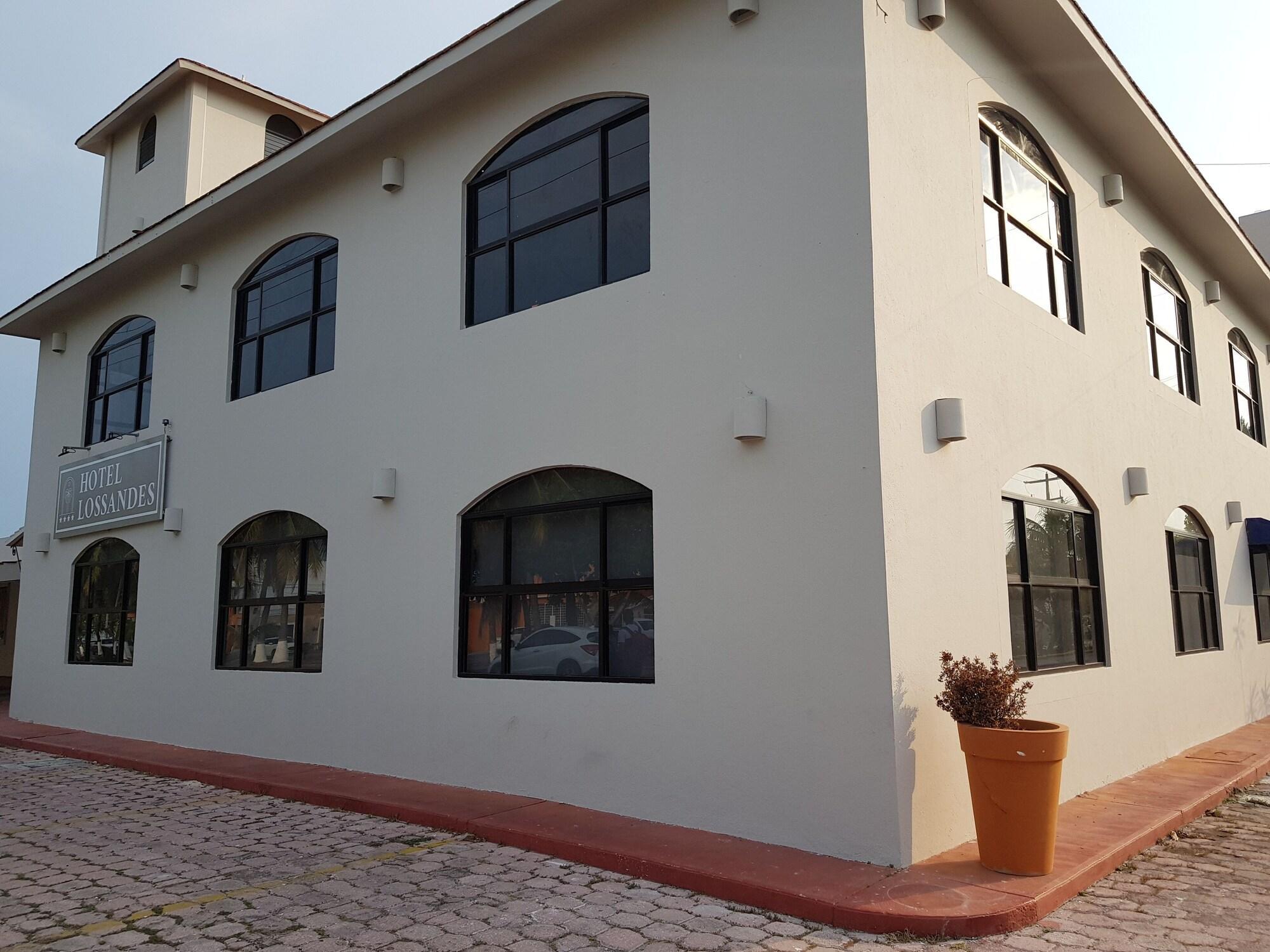 Vista Exterior Hotel Lossandes