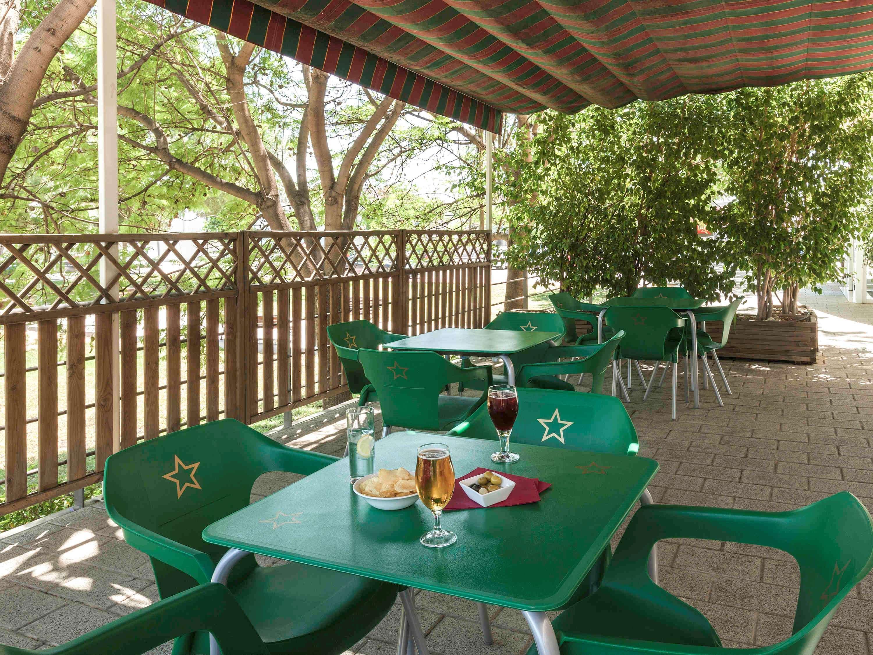 Bar/Salón ibis Murcia