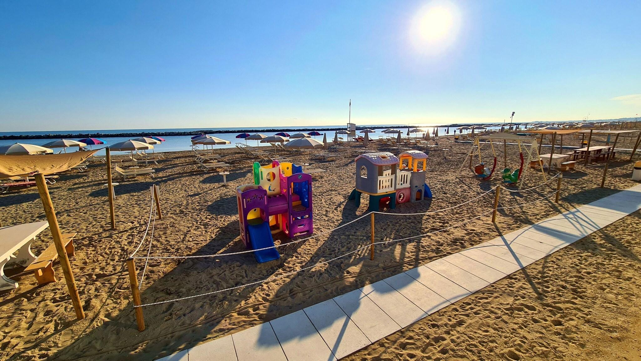 Playa You & Me Beach Hotel
