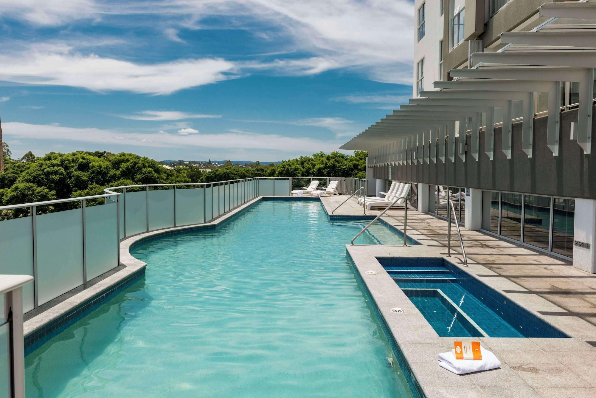 Varios Oaks Ipswich Aspire Suites