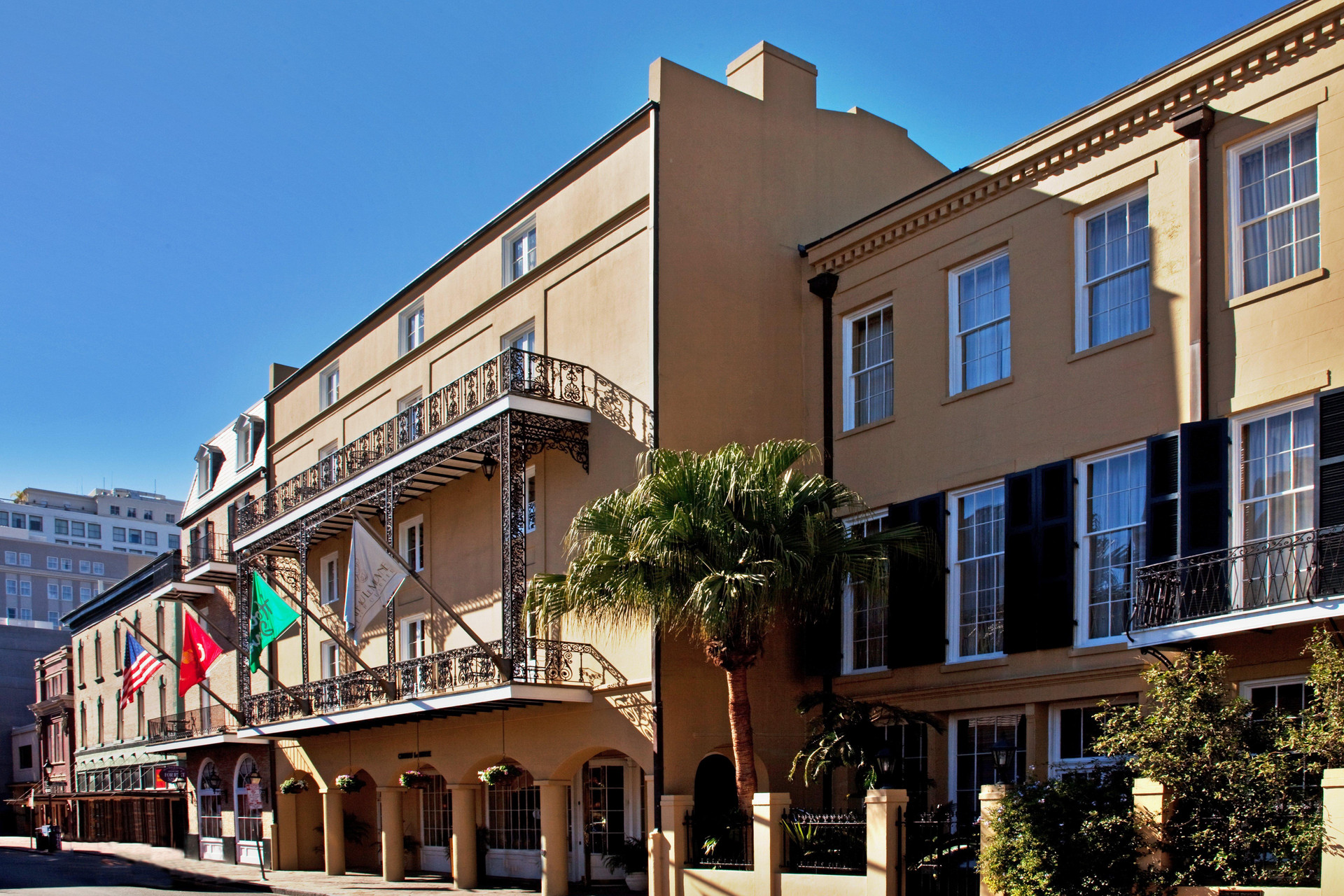 Vista Exterior Holiday Inn FRENCH QUARTER-CHATEAU LEMOYNE by IHG