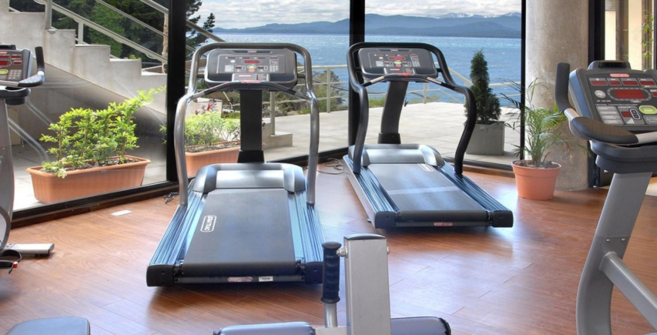 Gimnasio Cacique Inacayal Lake & Spa Hotel