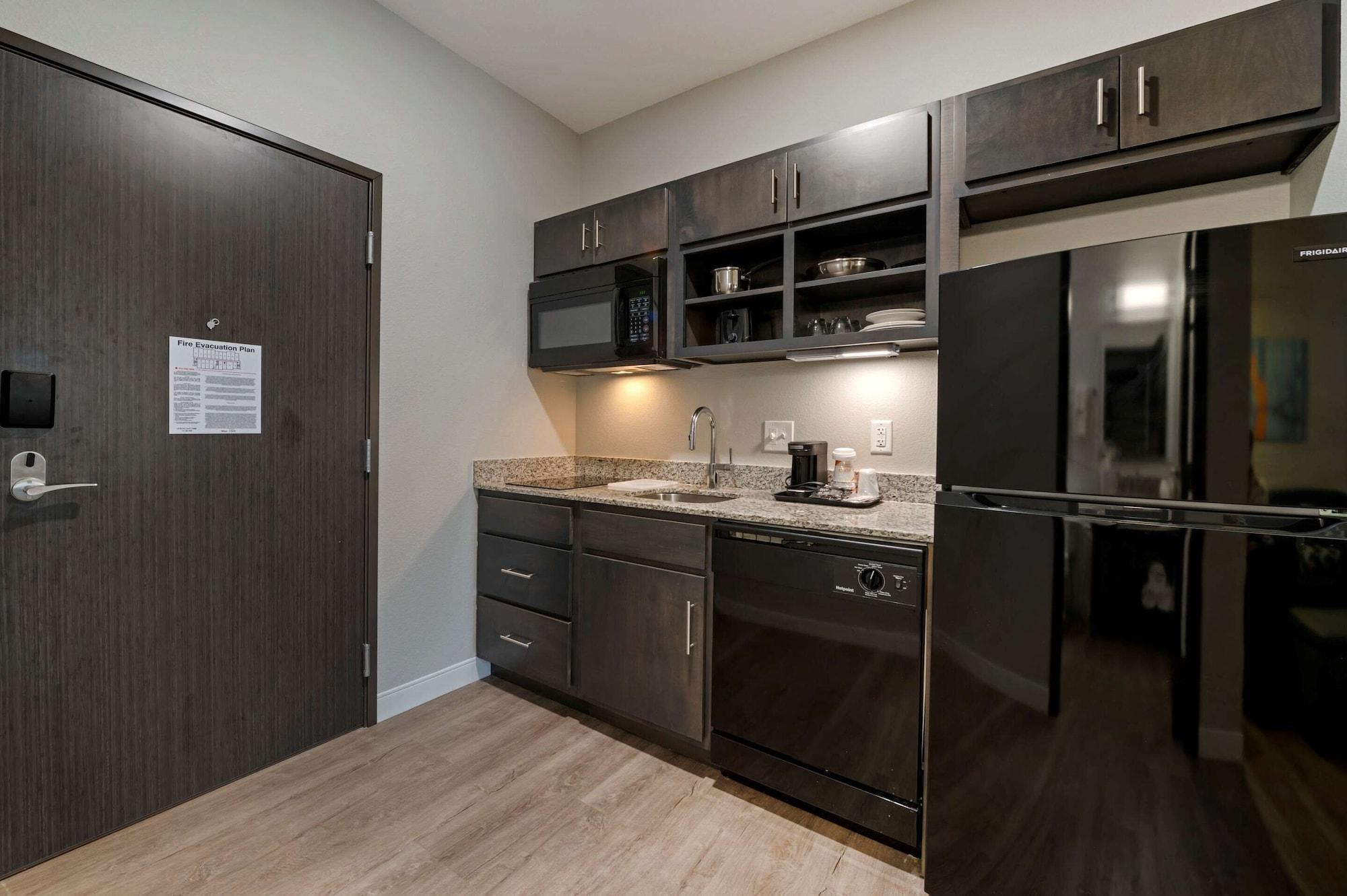 Habitación MainStay Suites Cincinnati University - Uptown