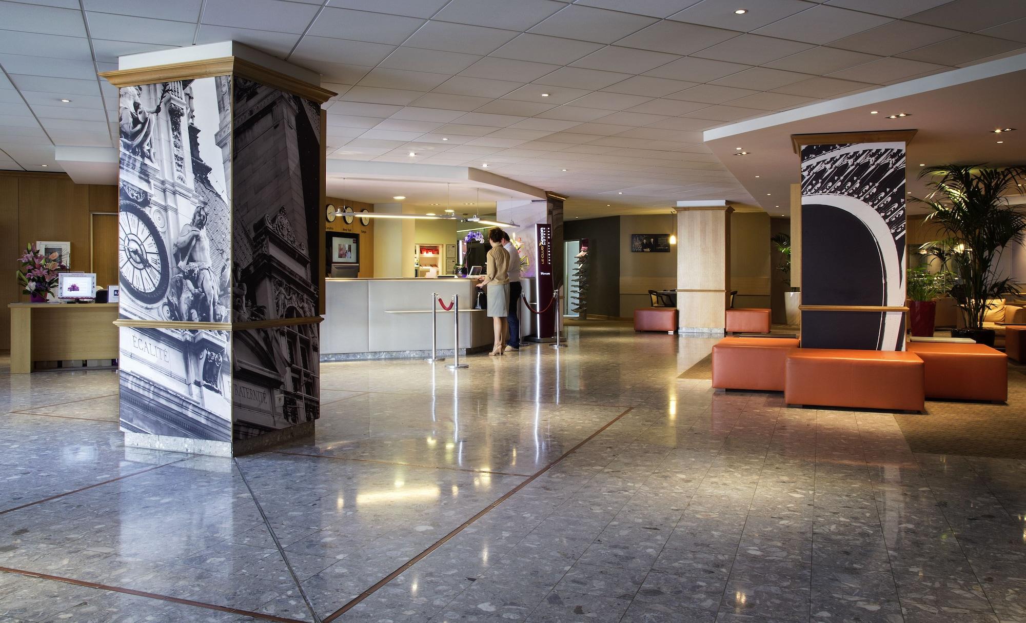 Vista Lobby Mercure Paris Roissy Charles de Gaulle