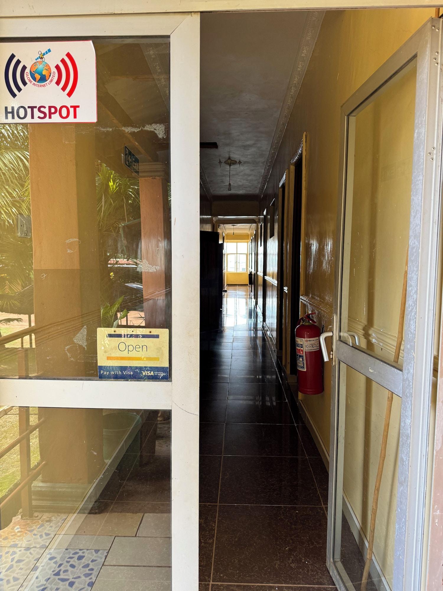 Vista Exterior Bluegum Avenue Lodge