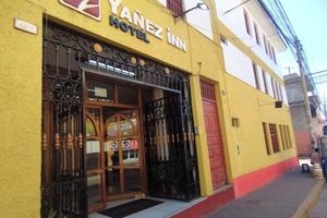 Alojamiento - Hotel Yañez Inn