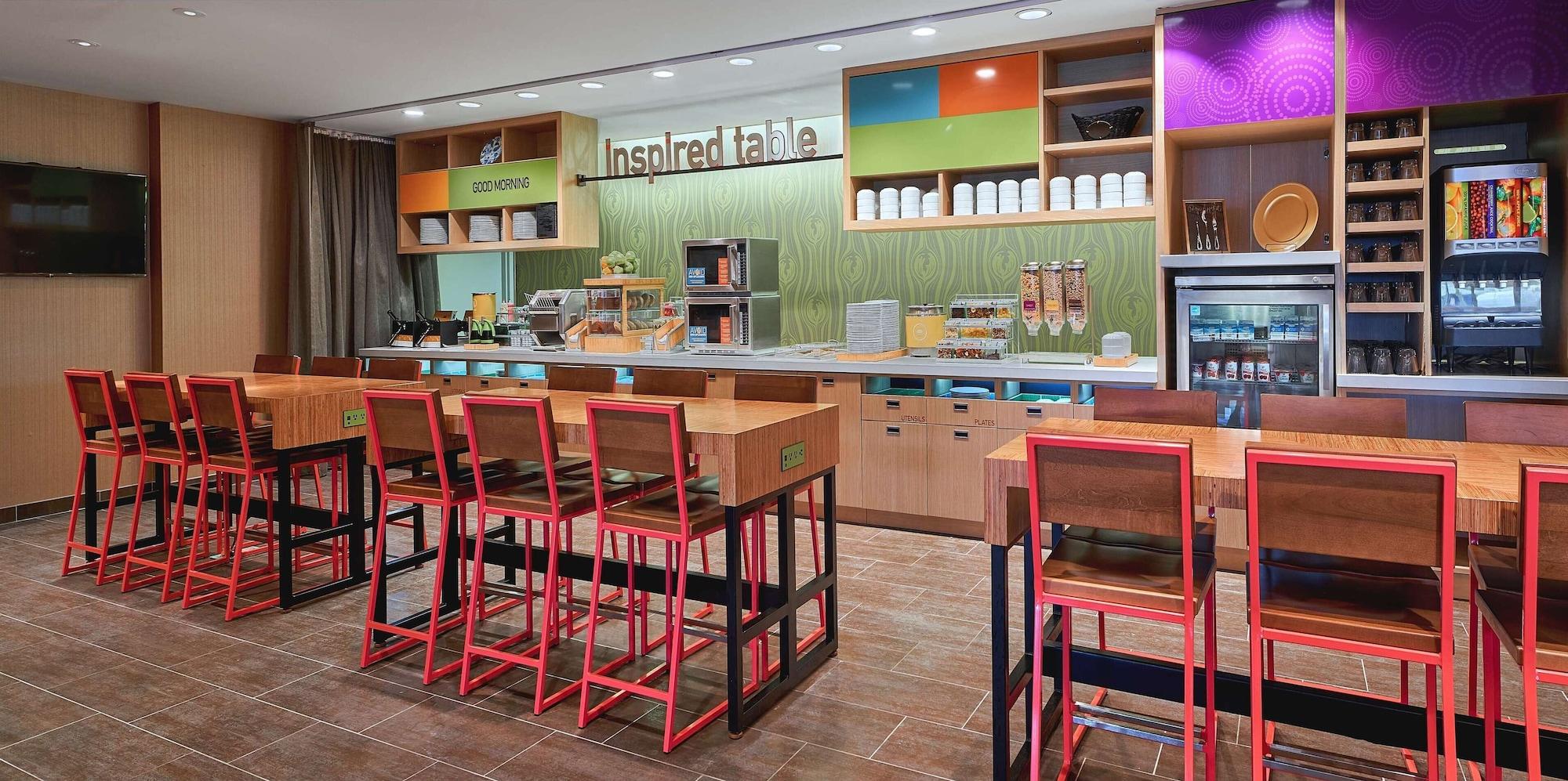 Restaurant Home2 Suites by Hilton Ocean City - Bayside, MD