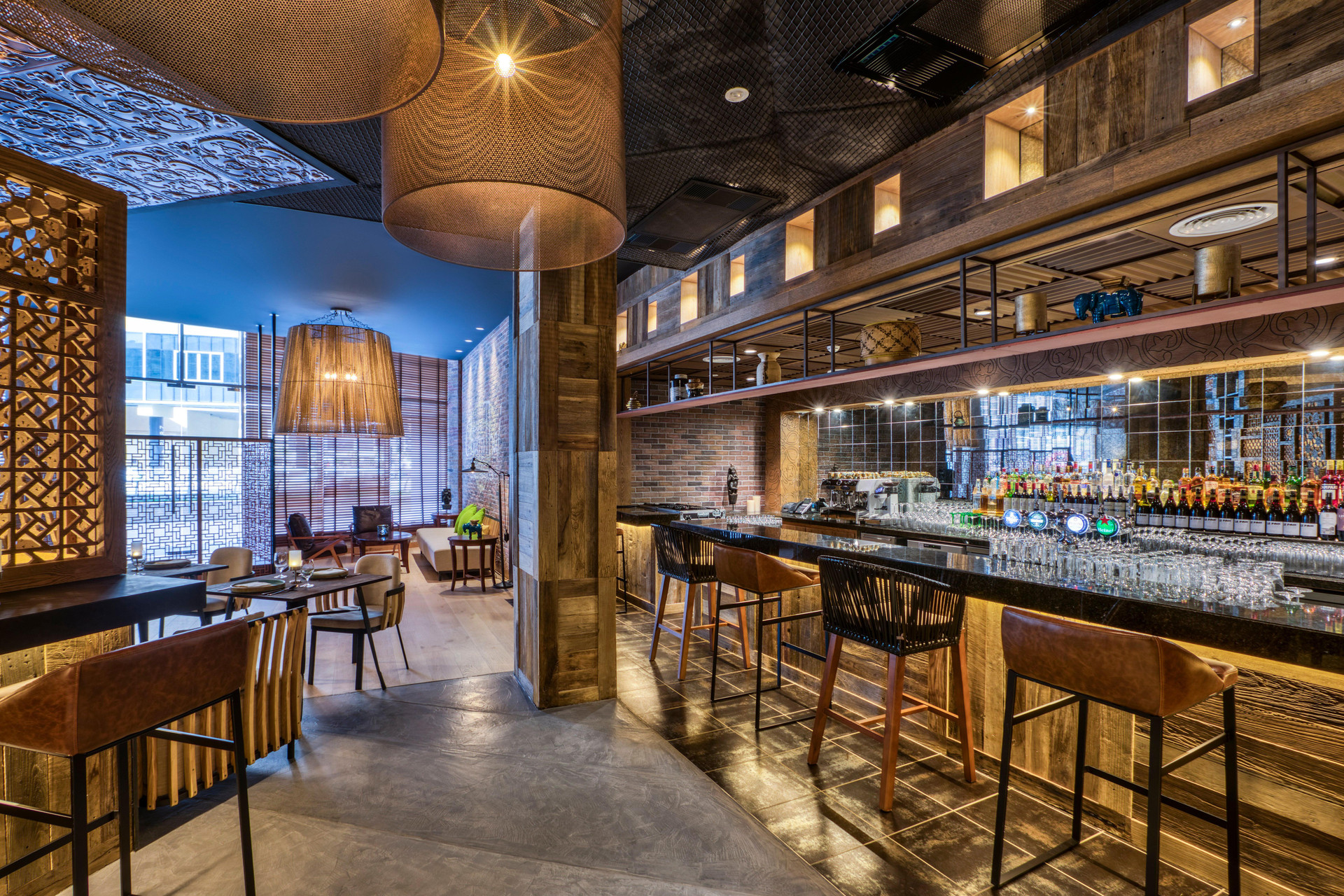 Bar/Salón Crowne Plaza Dubai Marina by IHG