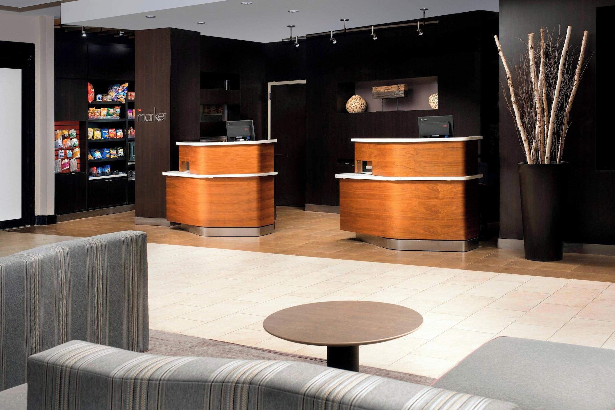 Vista Lobby Courtyard by Marriott Tyler