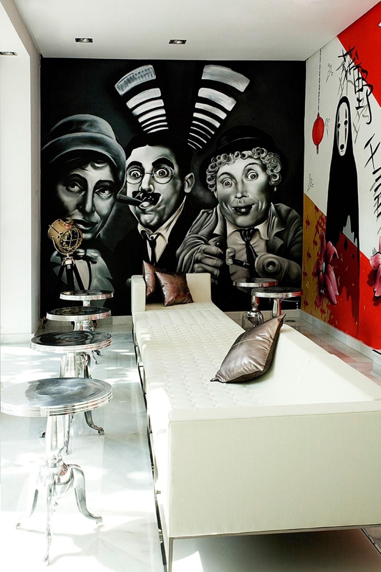 Bar/Salón Dormirdcine Cooltural Rooms