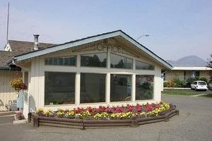 Alojamiento - Hospitality Inn