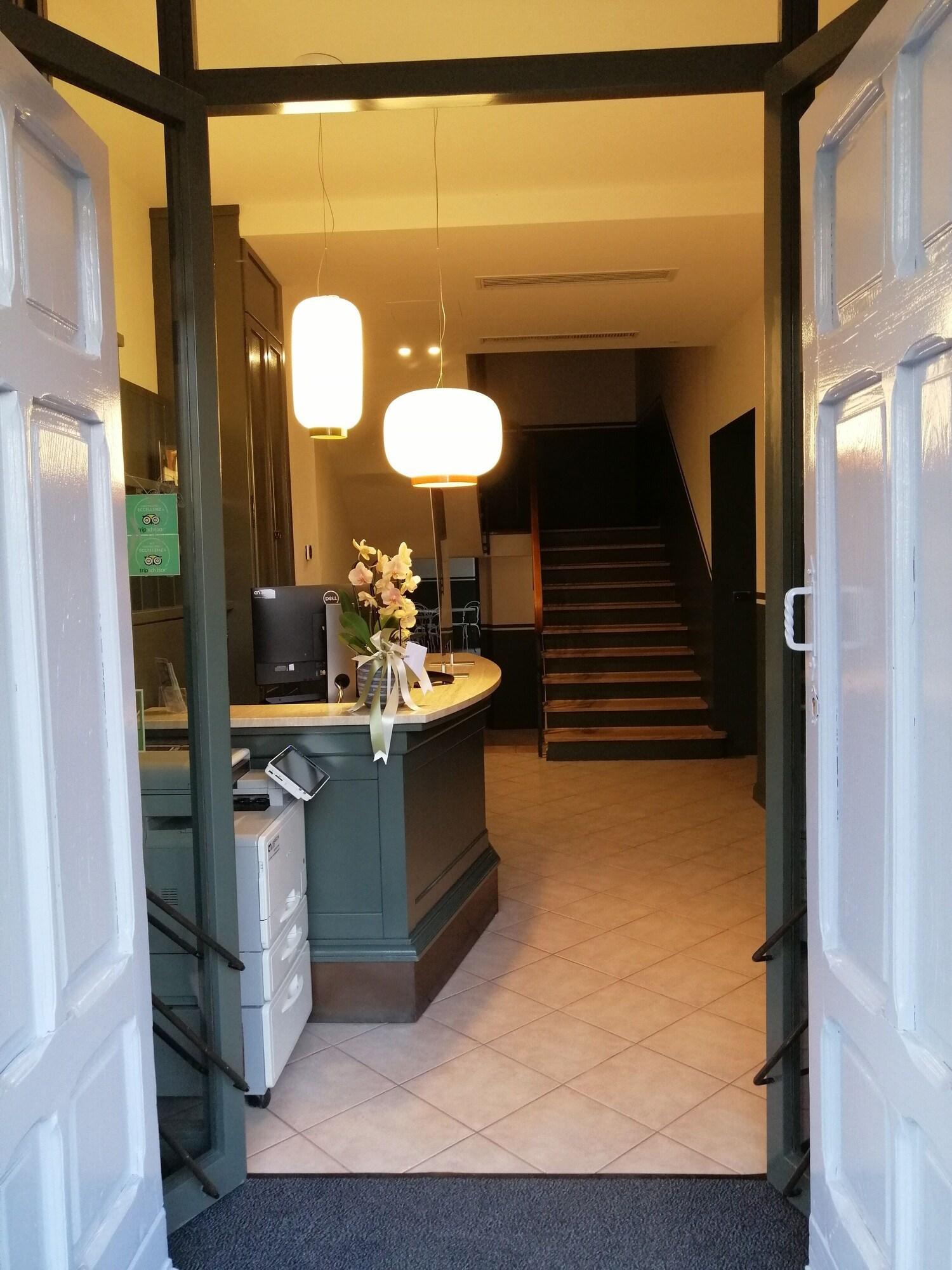 Vista Lobby Villa Raffaello Park Hotel