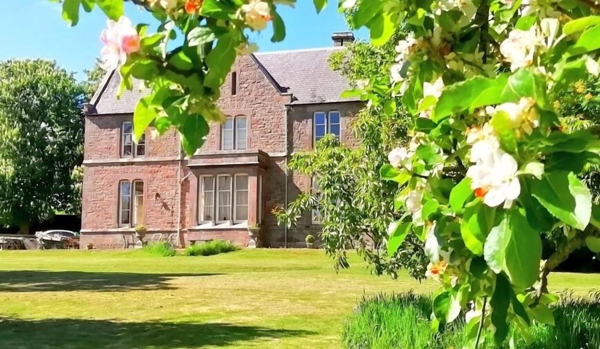 Varios The Gables
