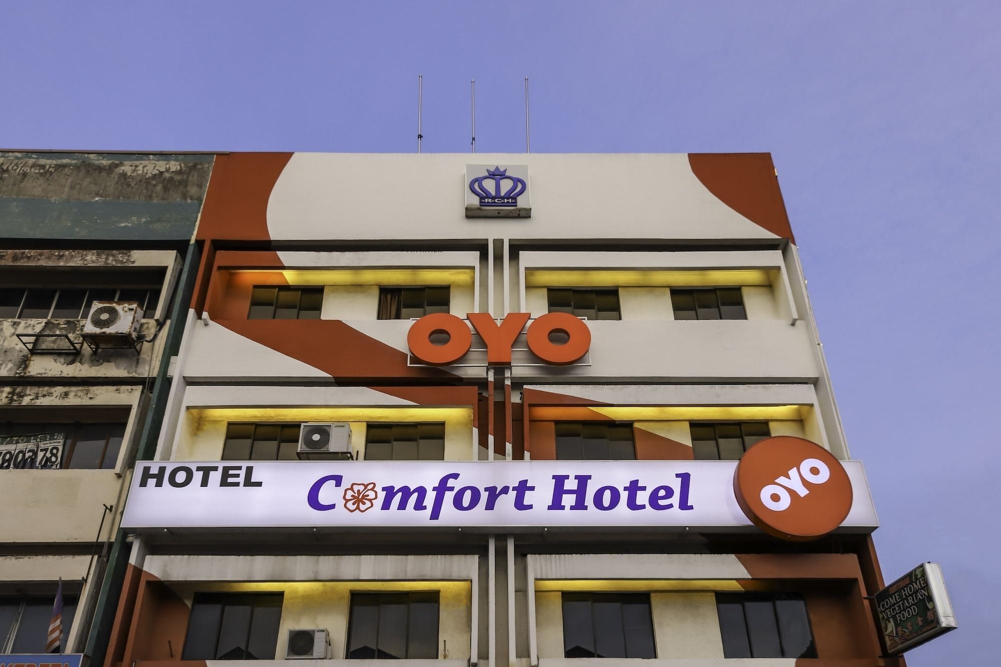 Vista Exterior Super OYO 473 Comfort Hotel 2