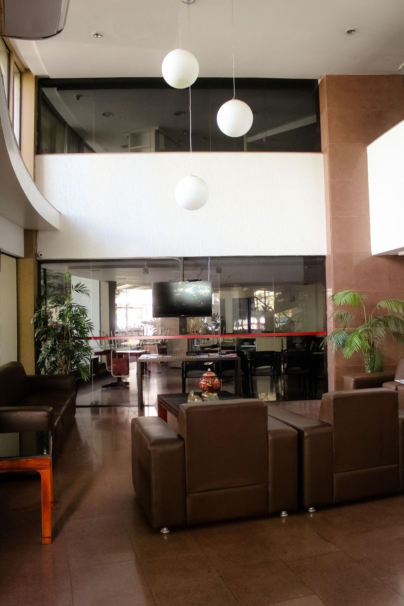 Vista Lobby Flat Oeste La Residence