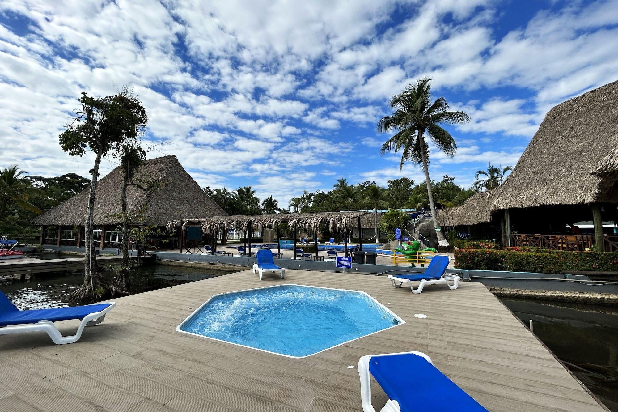 Vista Exterior Hotel Mansion del Rio