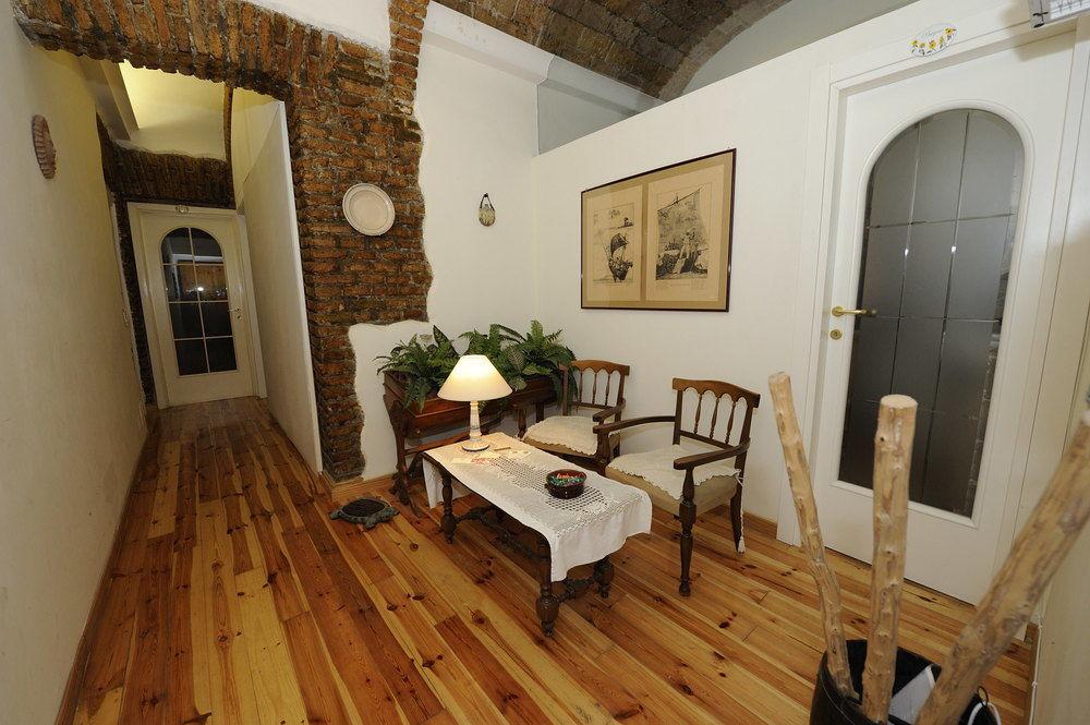 Vista Lobby B&B Chain Gallienus