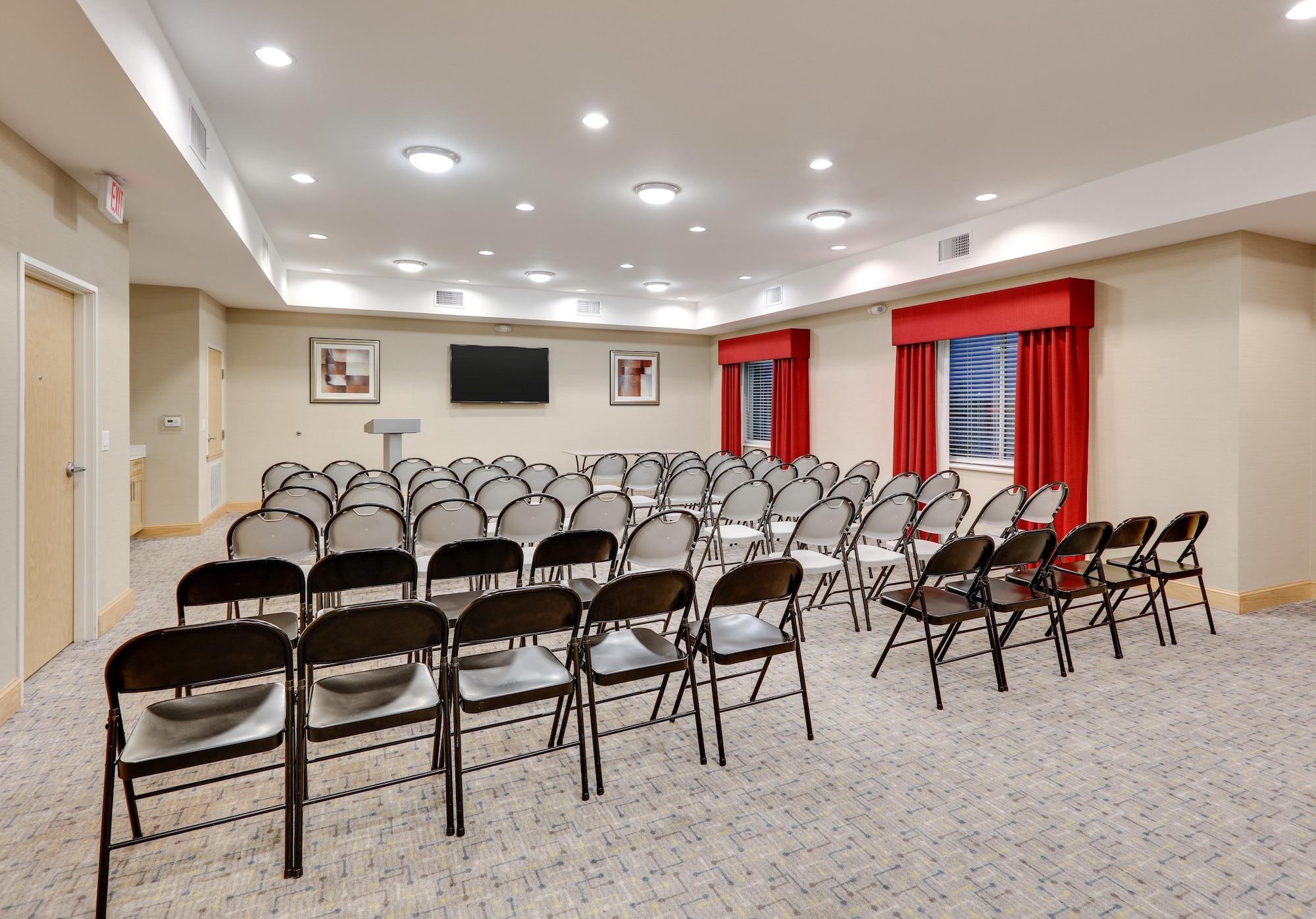 Sala de Reuniones Holiday Inn Express & Suites San Antonio - Brooks City Base by IHG