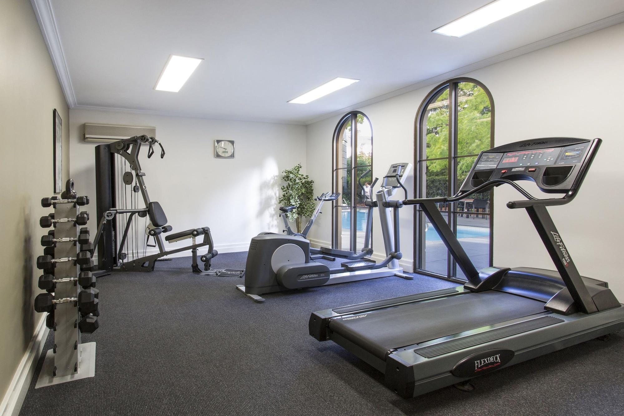 Gimnasio Mantra on Jolimont Melbourne