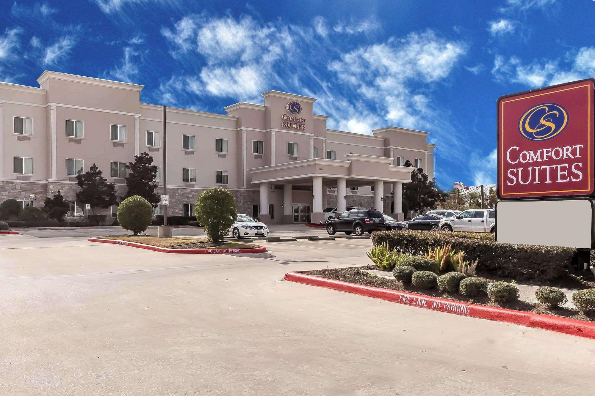 Varios Comfort Suites Houston IAH Airport - Beltway 8