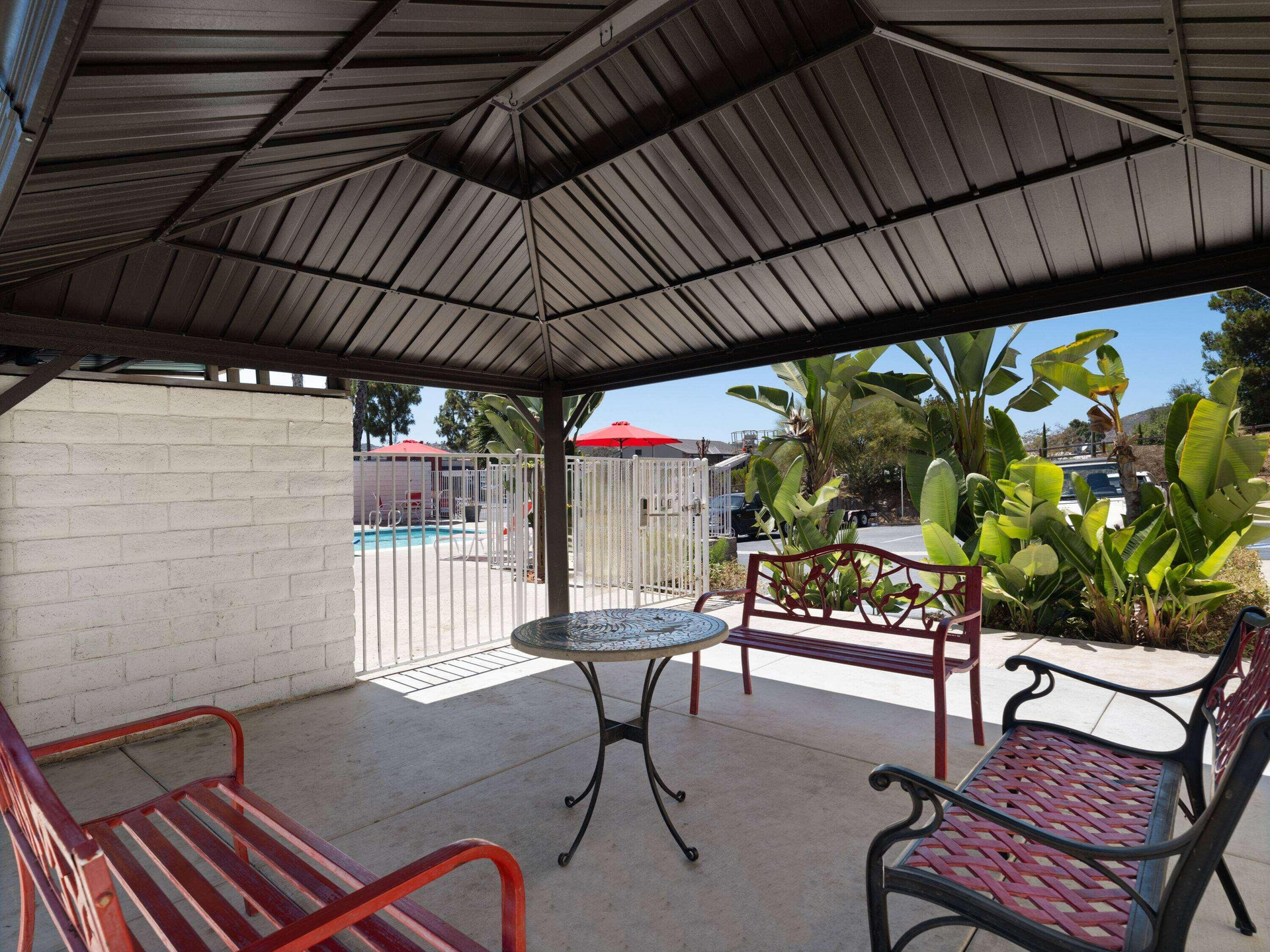 Vista Exterior Ramada By Wyndham San Diego Poway Miramar