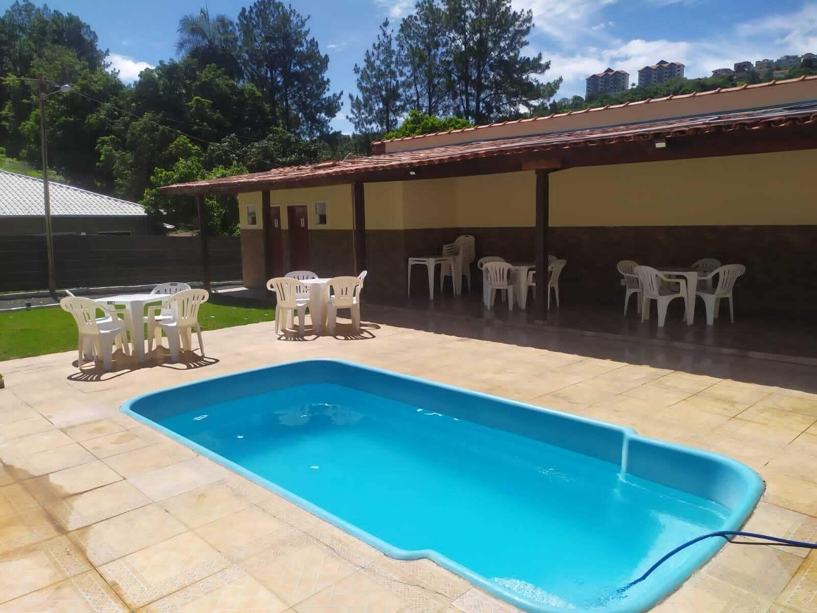 Vista Piscina Pousada Saint james