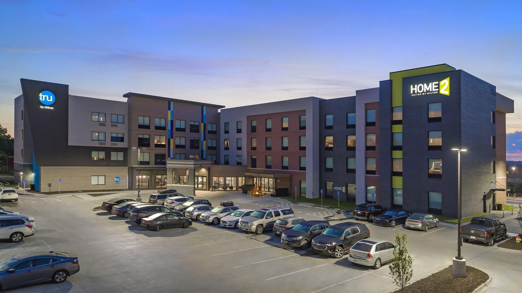 Vista Exterior Tru By Hilton Omaha I-80 at 72nd Street, NE