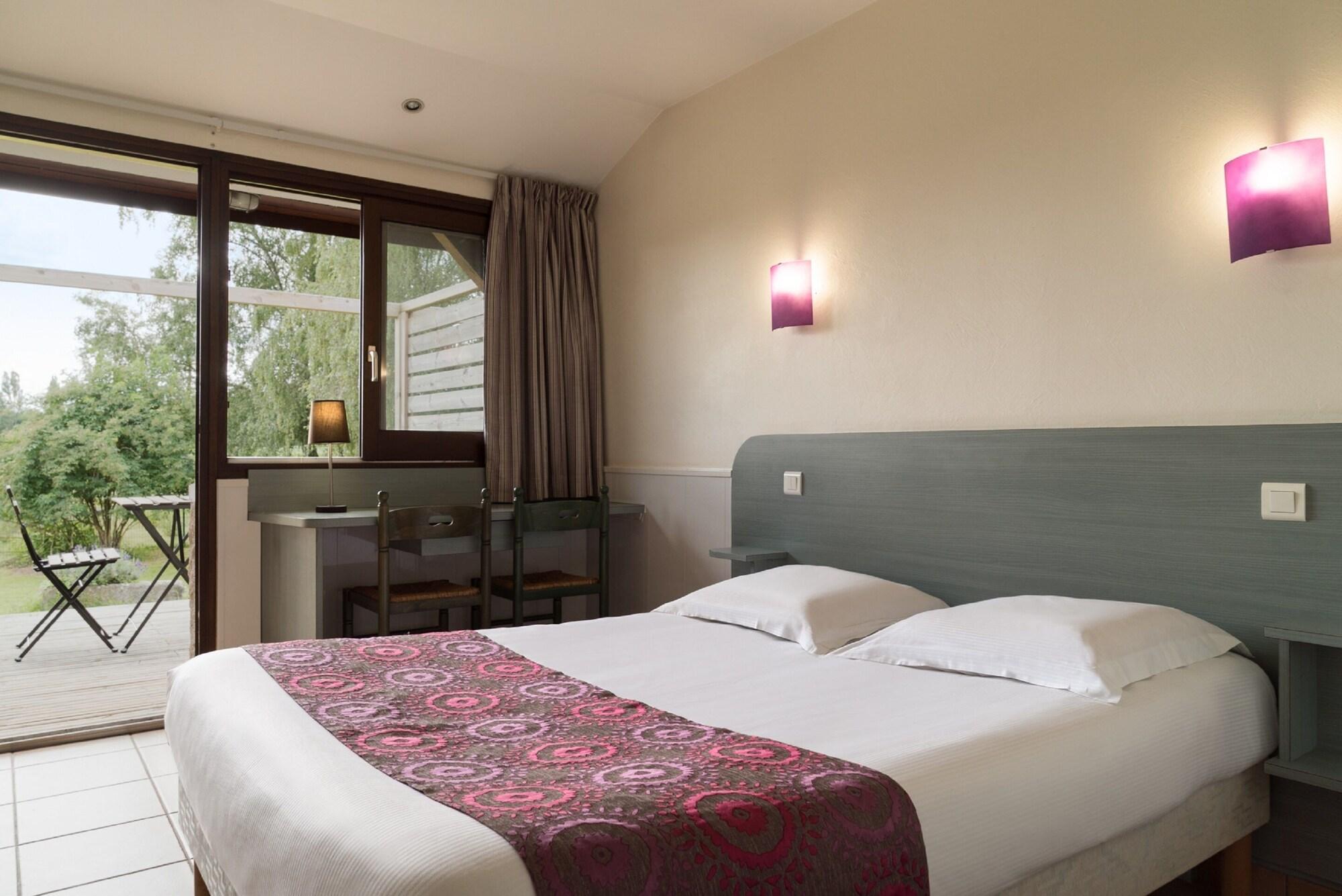 Habitación Logis Hôtel Restaurant La Vieille Ferme