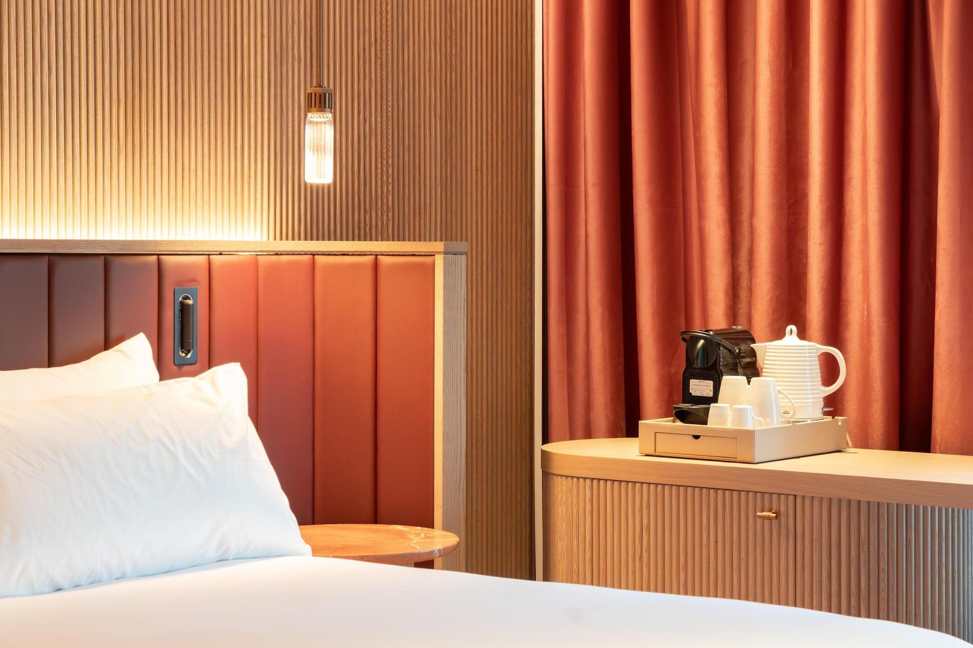 Set de Habitación Hotel Palacio Bellas Artes San Sebastián, Curio Collection