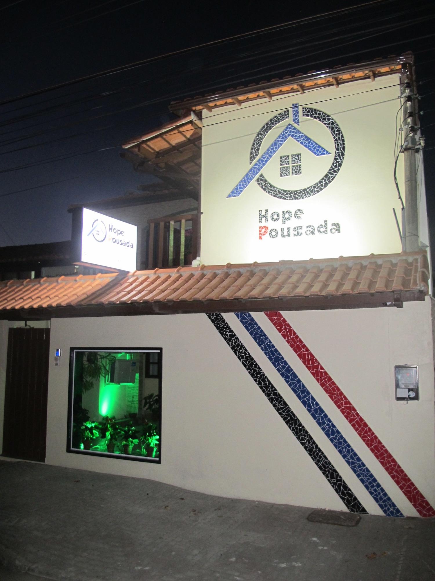 Vista Exterior Hope Pousada