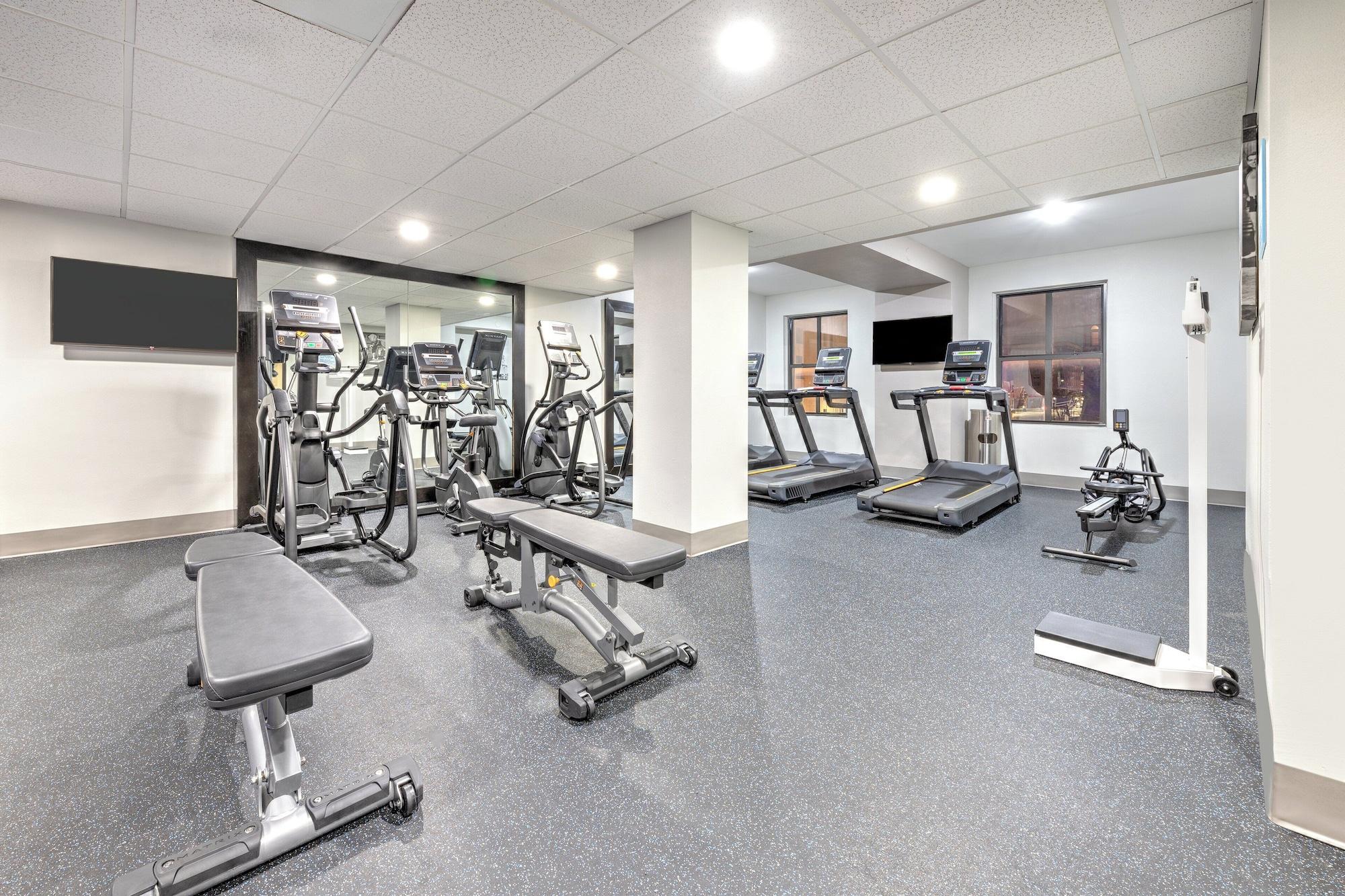 Gimnasio Holiday Inn Express Dallas Downtown by IHG