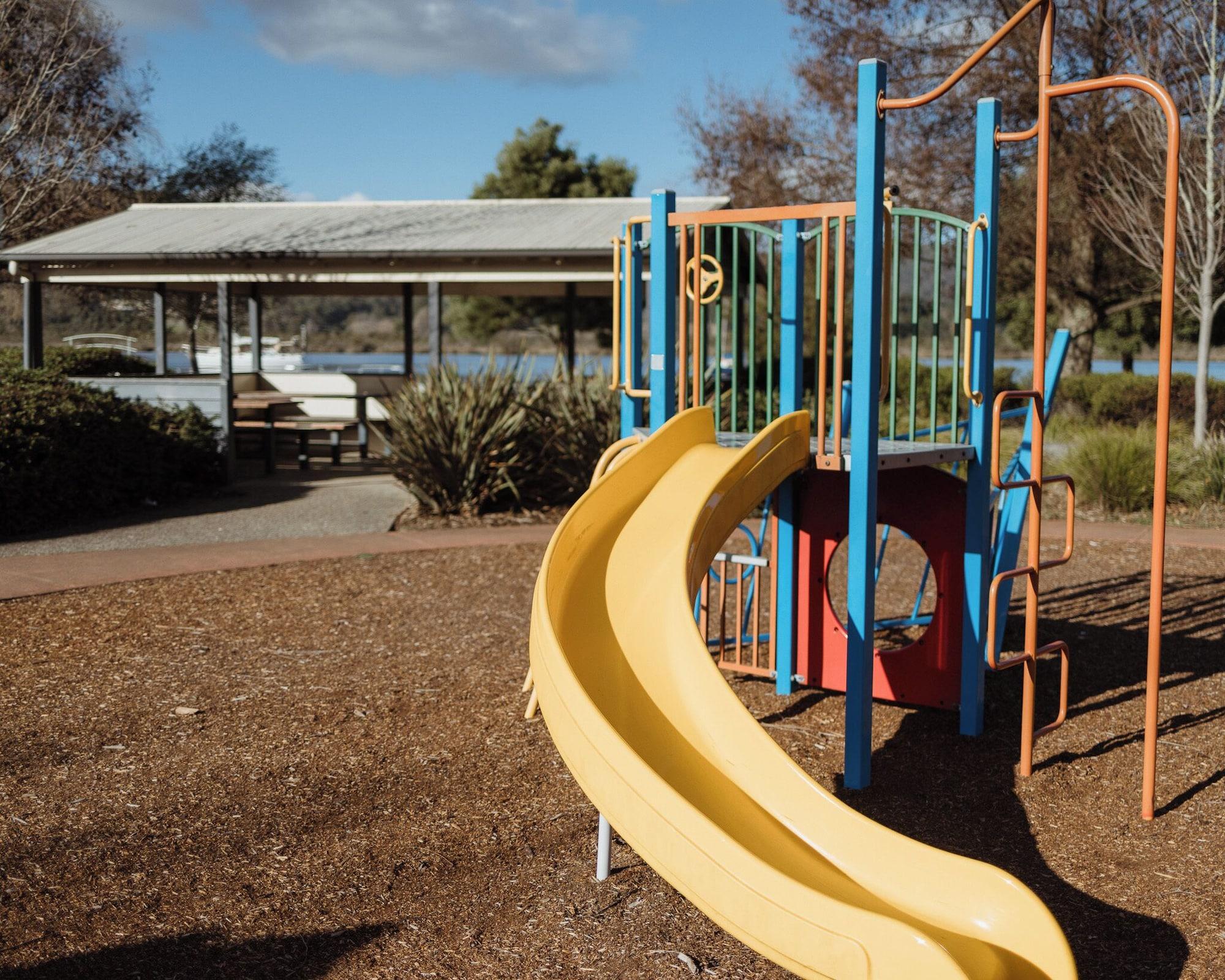 Instalaciones Recreativas Boat Reflections