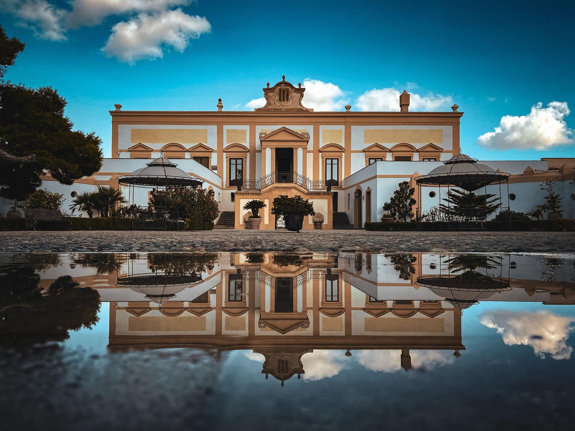 Varios Villa del Gattopardo Suites & Spa