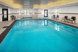 Paquete - Homewood Suites by Hilton Denver Int'l Airport