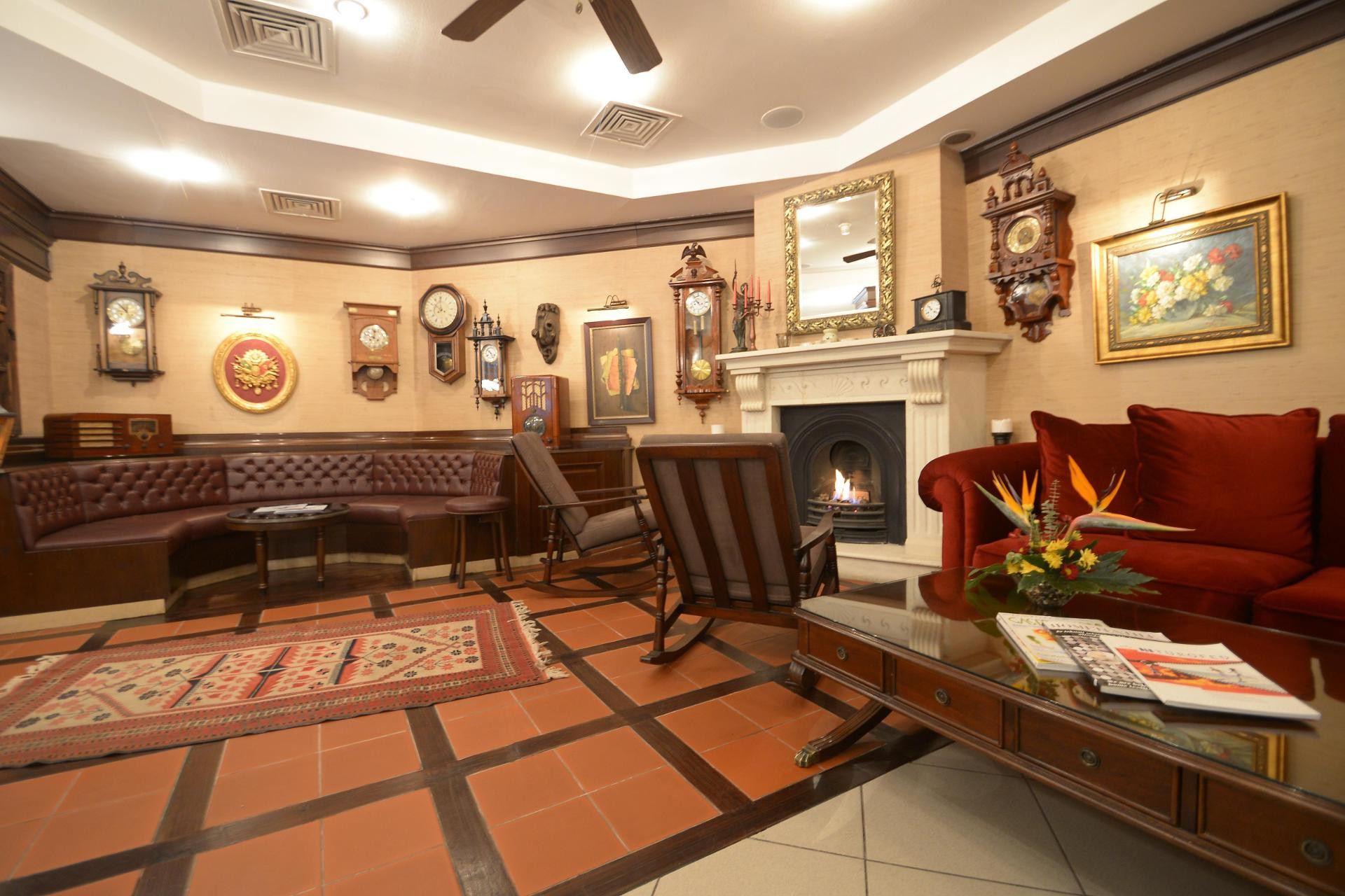 Vista Exterior Karaca Otel