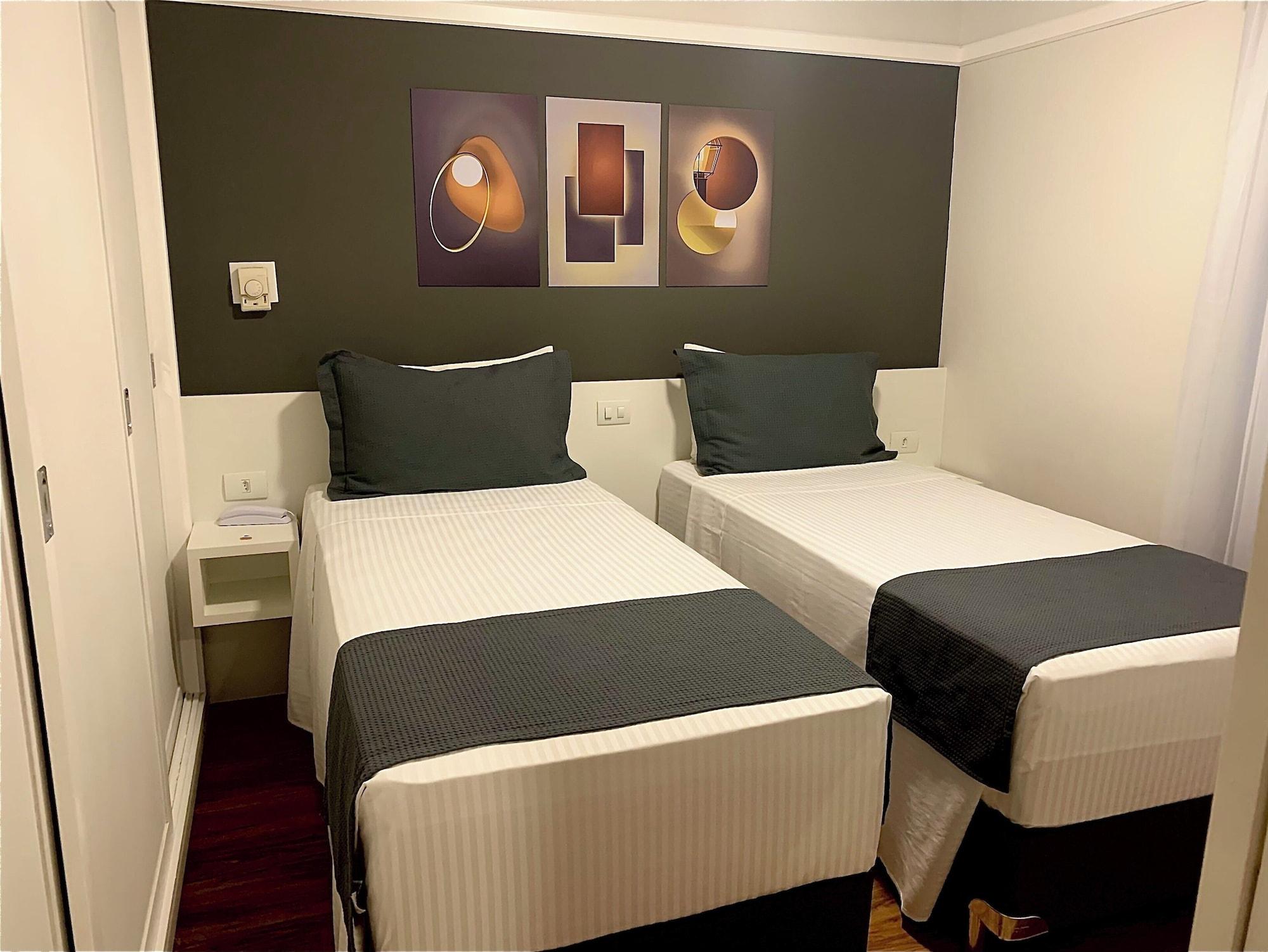 Habitación Hotel Ninety