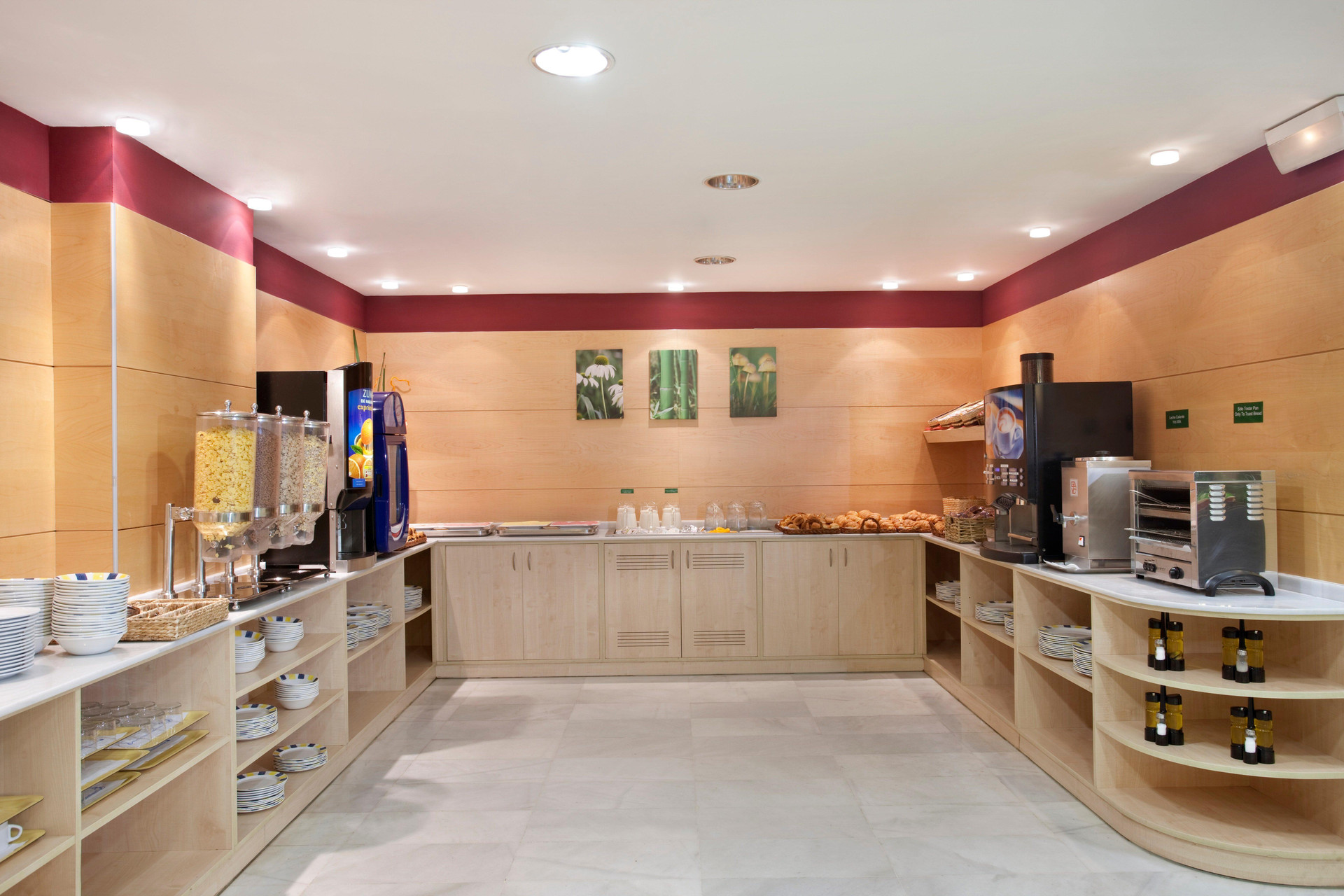 Restaurant Holiday Inn Express Madrid-Alcorcón by IHG