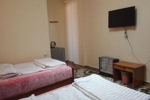 Alojamiento - Royal pyramids Inn