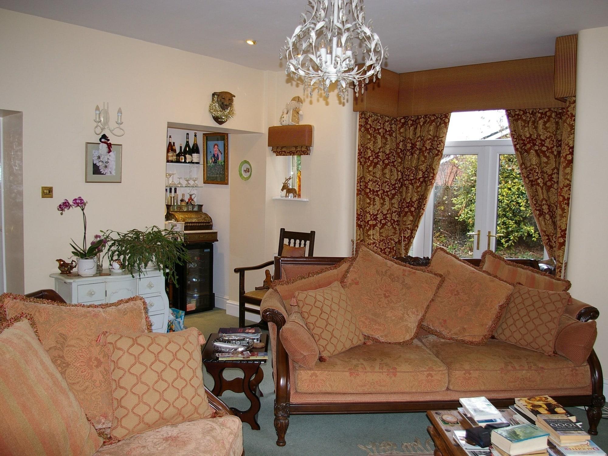 Vista Exterior The Grange