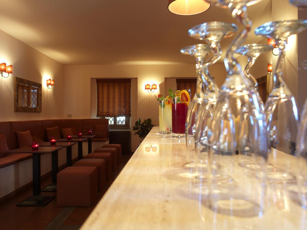 Bar/Salón Perusia Hotel