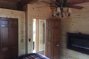Alquiler Vacacional - True Log Cabin - The Happy Place - Almost Heaven! CLOSE TO SKIING AND LAKE!!