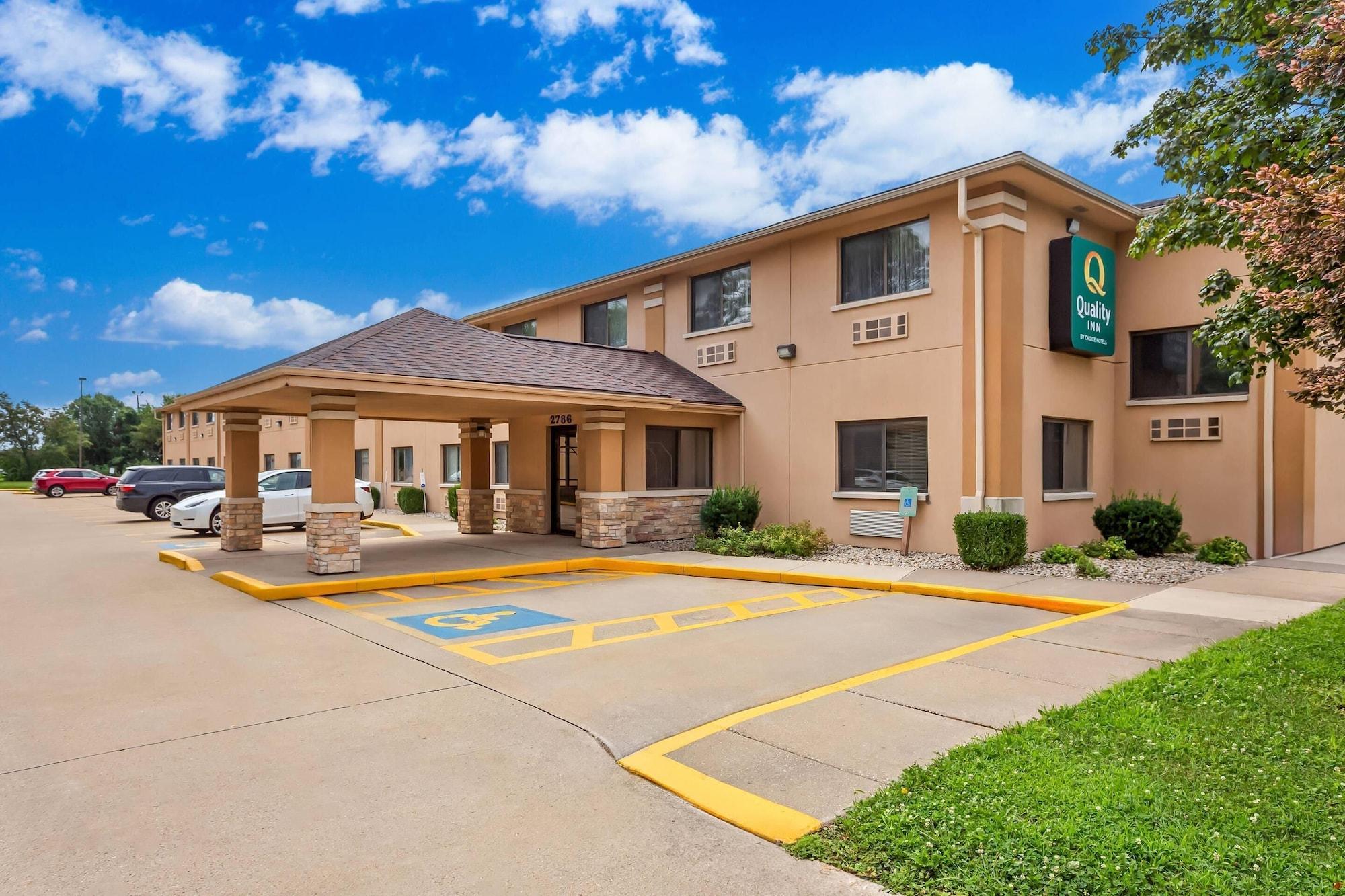 Vista Exterior Quality Inn