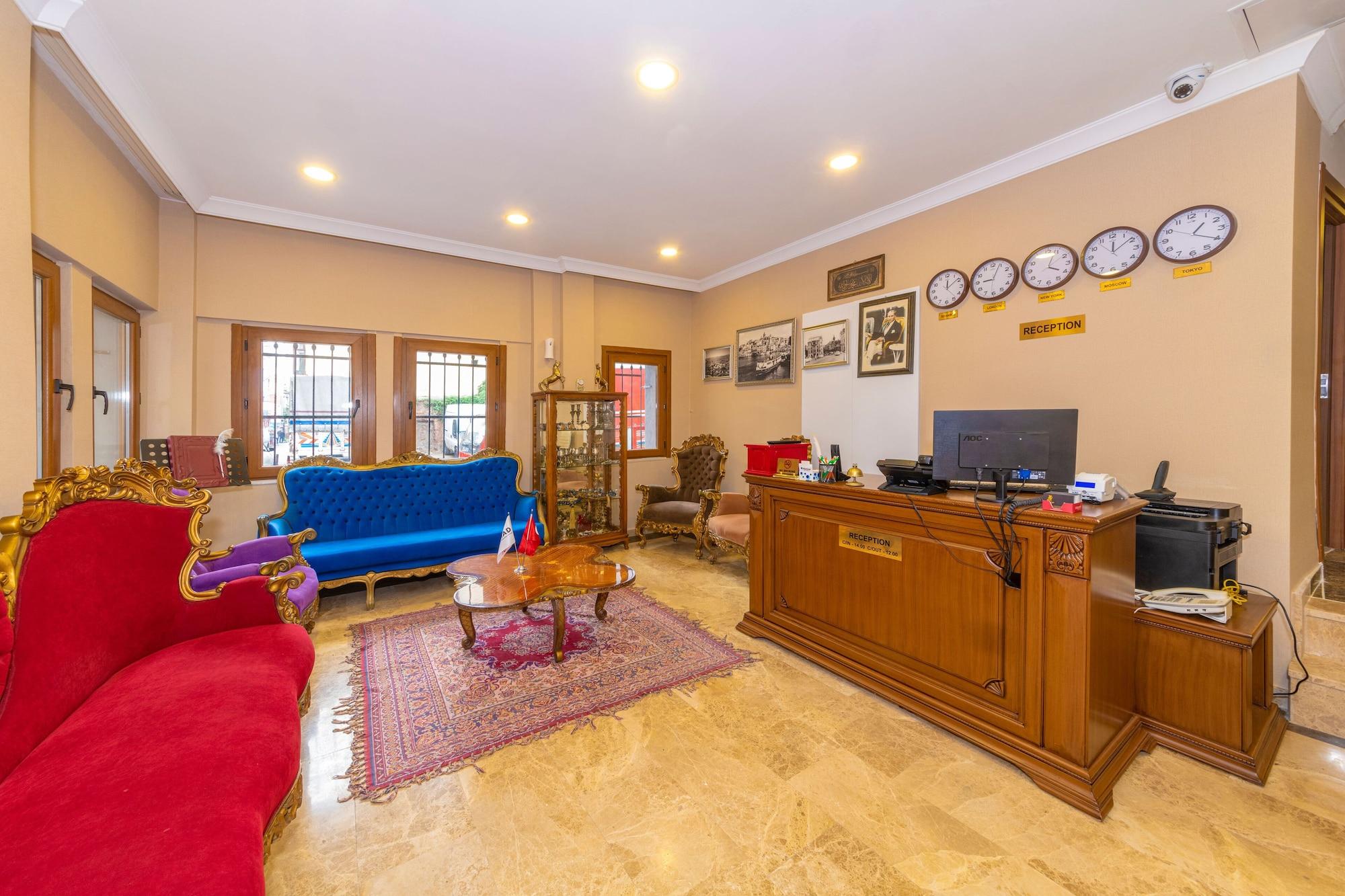 Vista Lobby Rosalie Palace Hotel