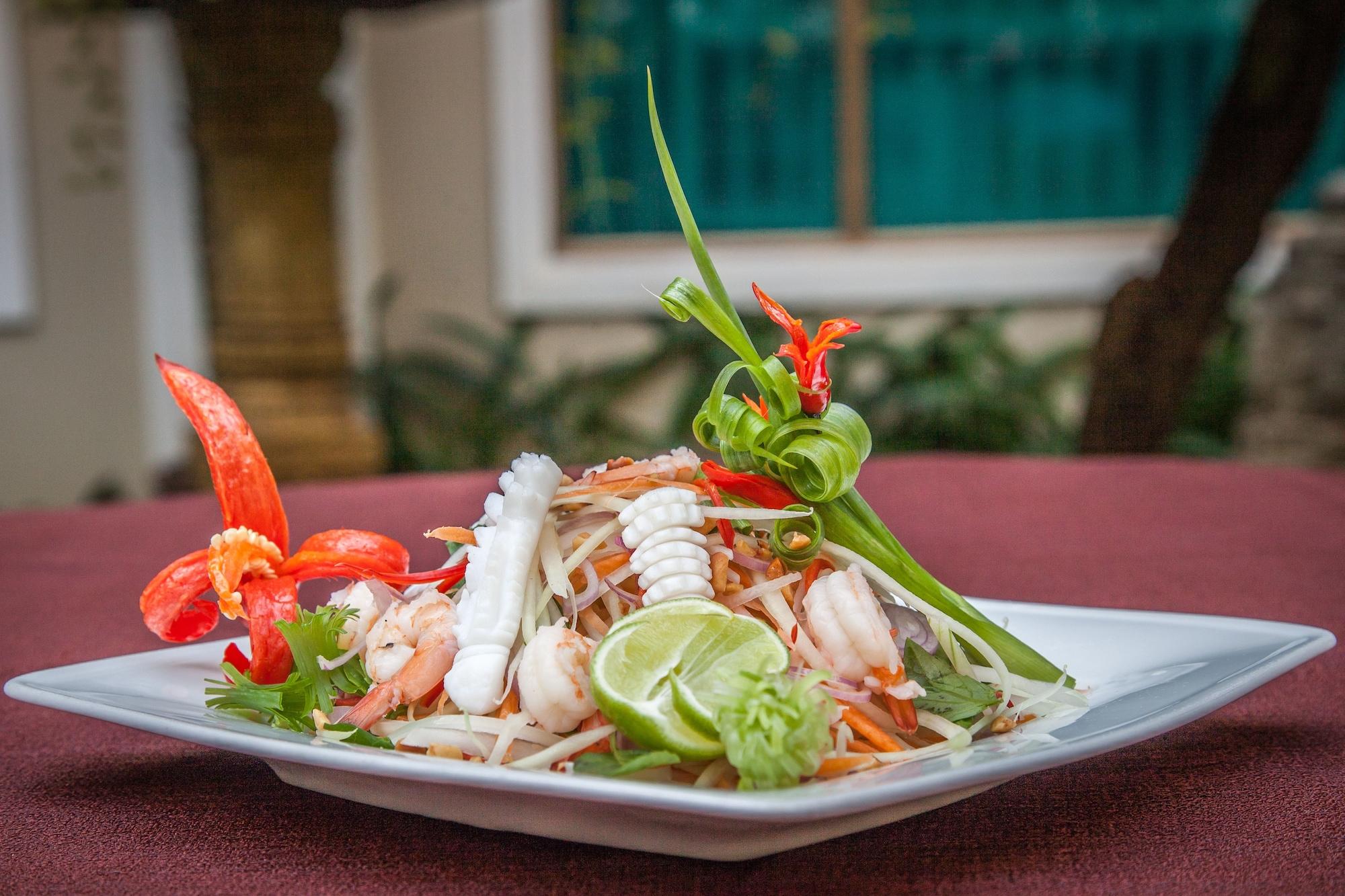 Restaurant Angkor Holiday Hotel