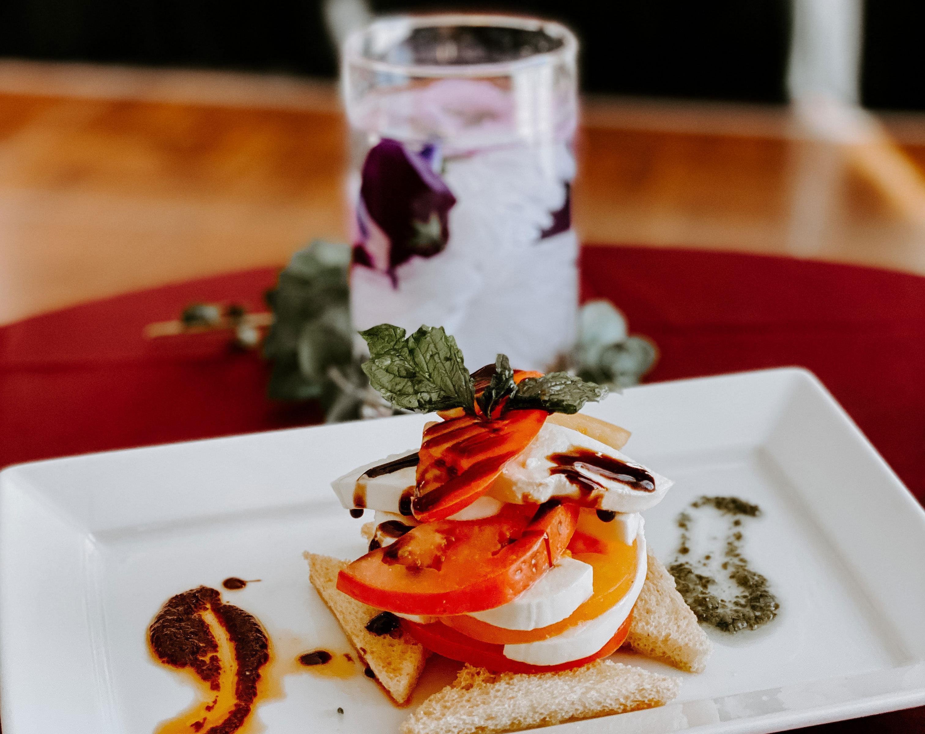 Restaurant Crowne Plaza Chicago SW - Burr Ridge by IHG